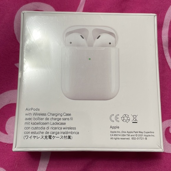 Apple airpods  second generation - Picture 2 of 6